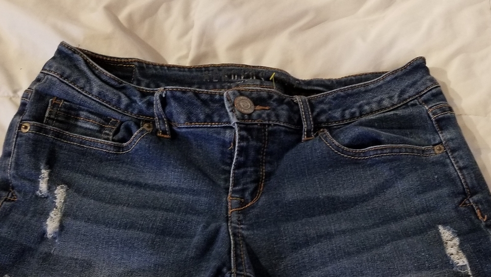 Aerpostale cut off jean shorts
